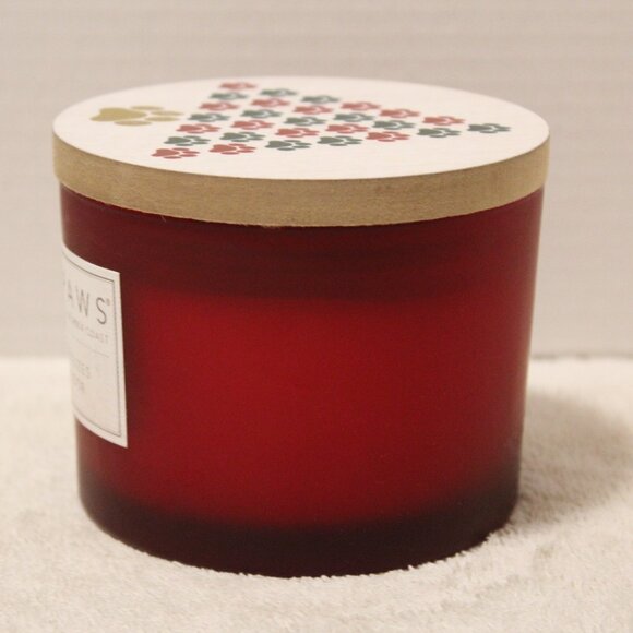 Sand & Paws Frazier Fir Scented Candle Neutralizes Pet Odor, Christmas Dog Theme - Picture 11 of 15